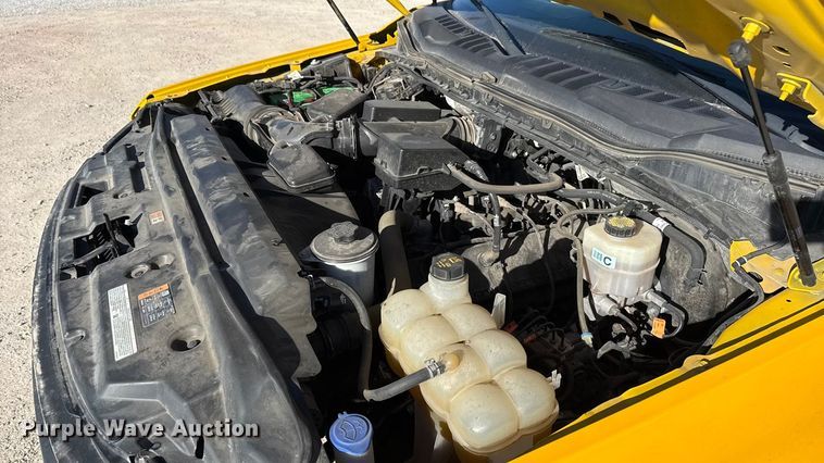 image for item EE3436 2022 Ford F350 utility bed pickup truck