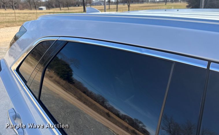 image for item EE3437 2020 Cadillac XT5 SUV