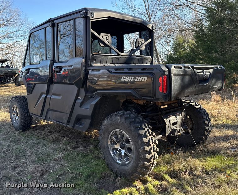 image for item EE3442 2024 Can-Am Defender utility vehicle
