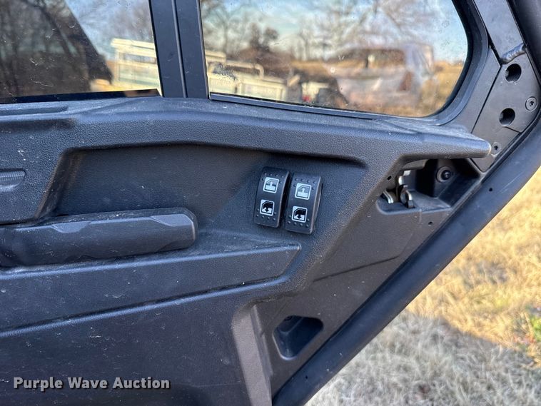 image for item EE3442 2024 Can-Am Defender utility vehicle