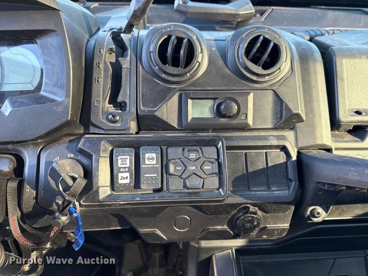 image for item EE3442 2024 Can-Am Defender utility vehicle