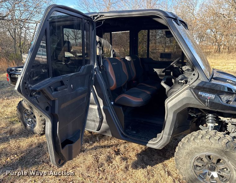 image for item EE3442 2024 Can-Am Defender utility vehicle