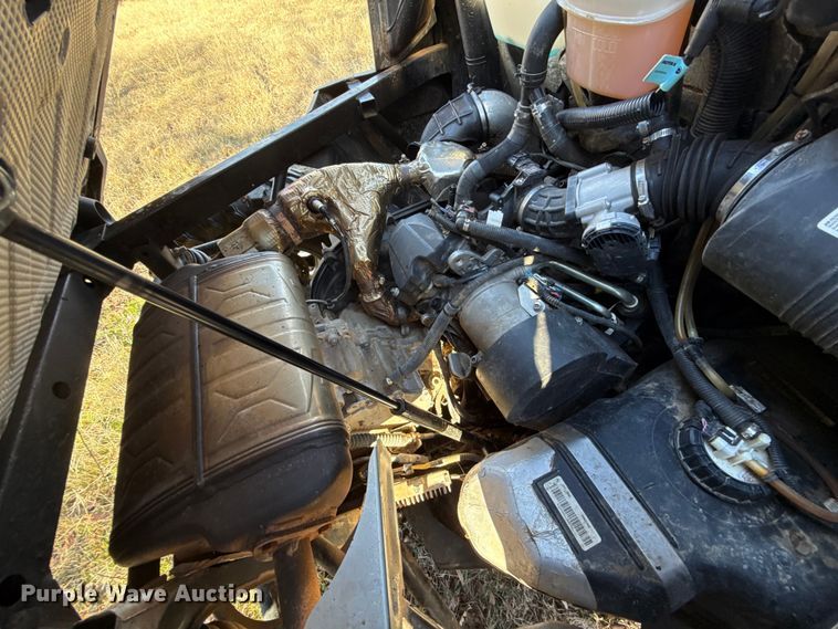 image for item EE3442 2024 Can-Am Defender utility vehicle