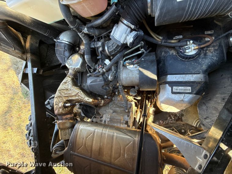 image for item EE3442 2024 Can-Am Defender utility vehicle