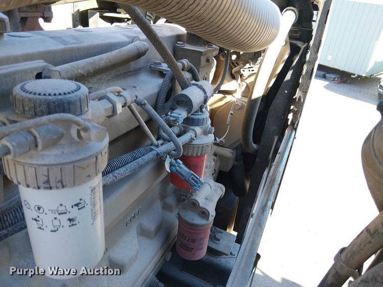 image for item EE5060 2005 Sterling L7500 sewer jetter truck