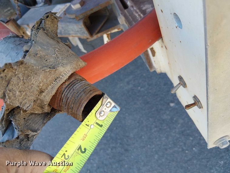 image for item EE5060 2005 Sterling L7500 sewer jetter truck