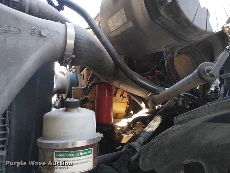 image for item EE5060 2005 Sterling L7500 sewer jetter truck