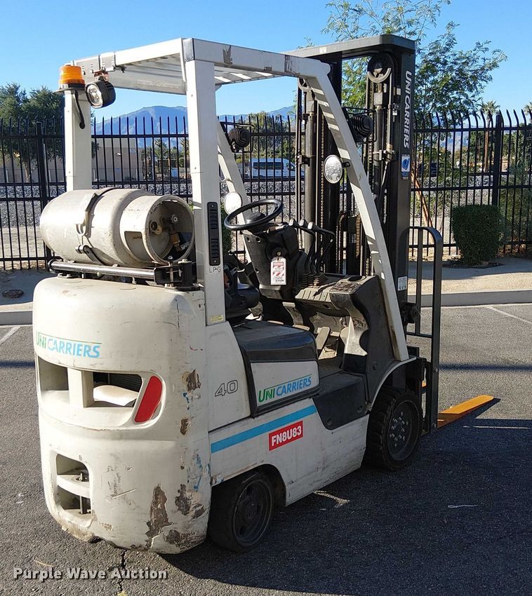 image for item EE5061 2017 UniCarriers CFS40 forklift