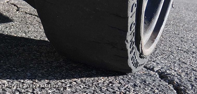 image for item EE5061 2017 UniCarriers CFS40 forklift