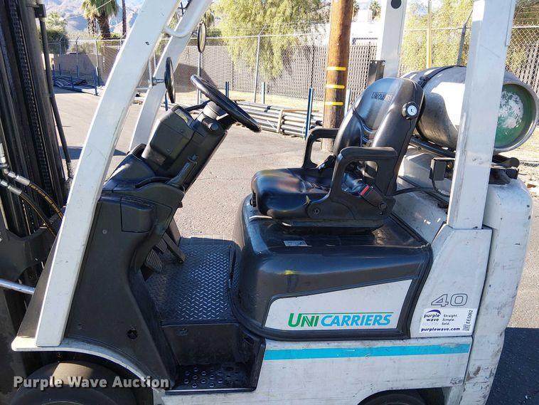 image for item EE5062 2017 UniCarriers CFS40 forklift