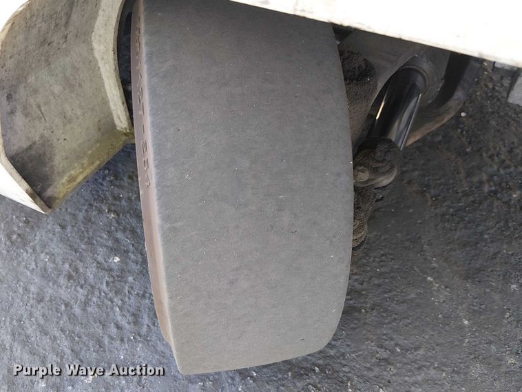 image for item EE5062 2017 UniCarriers CFS40 forklift