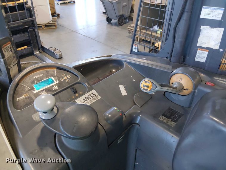 image for item EE5067 2017 Crown RM6095-45 order picker