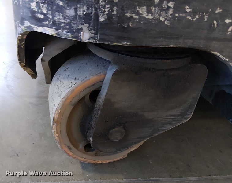 image for item EE5067 2017 Crown RM6095-45 order picker