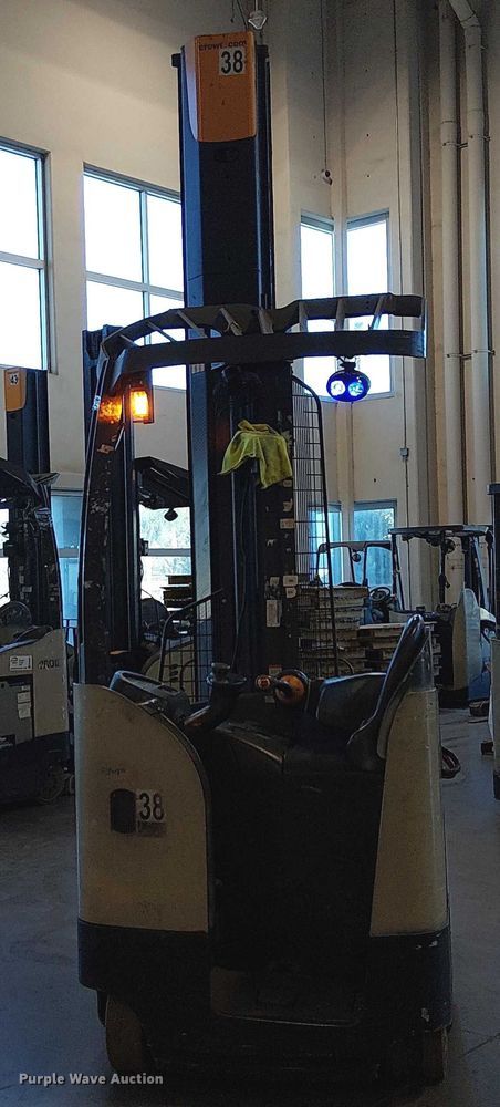 image for item EE5069 2017 Crown RM6095S-45 reach truck