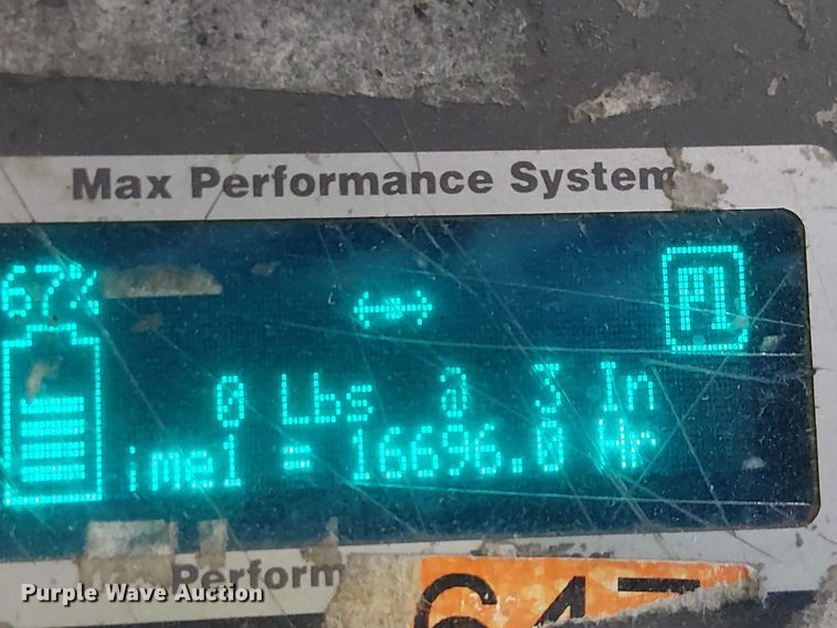 image for item EE5069 2017 Crown RM6095S-45 reach truck