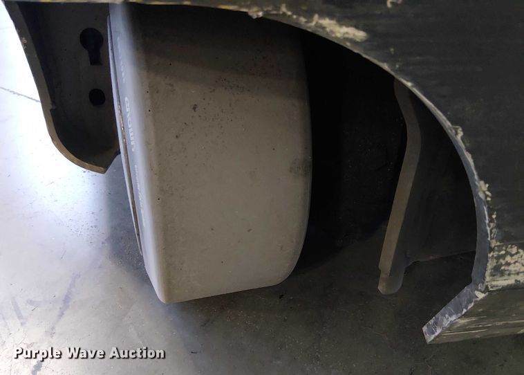 image for item EE5070 2017 Crown RM6095S-45 order picker