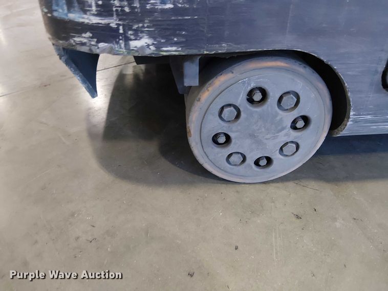 image for item EE5070 2017 Crown RM6095S-45 order picker