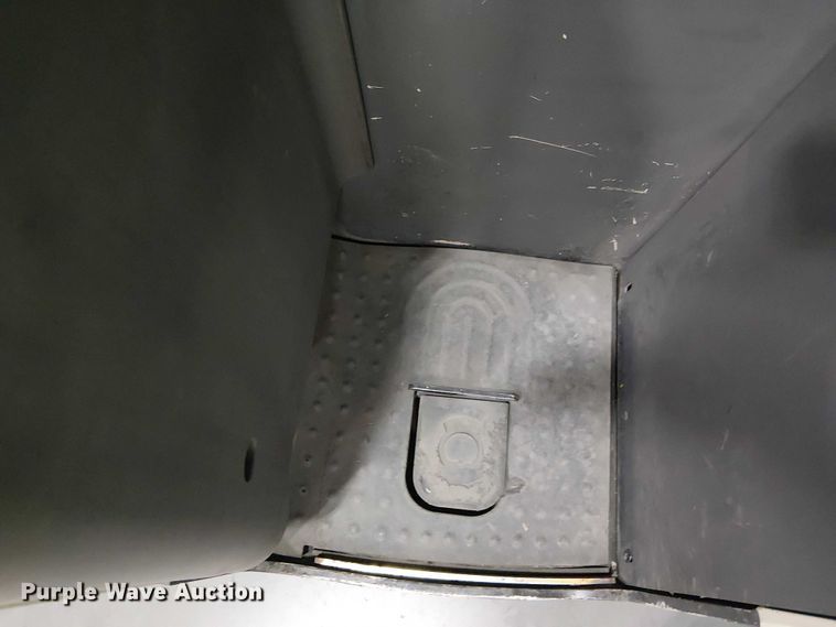 image for item EE5073 2017 Crown RM6025-45 order picker