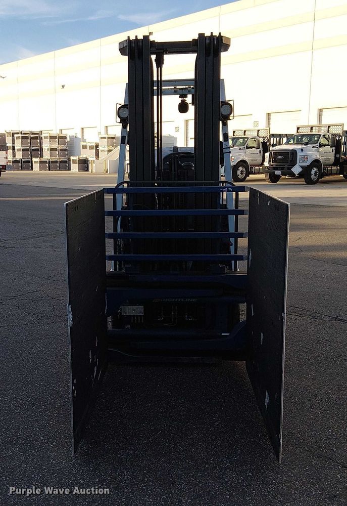 image for item EE5074 2019 UniCarriers CFS40 forklift