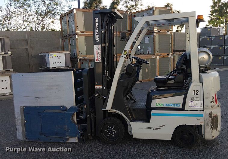image for item EE5074 2019 UniCarriers CFS40 forklift