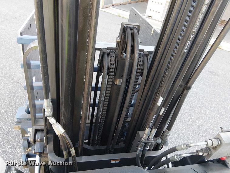 image for item EE5074 2019 UniCarriers CFS40 forklift