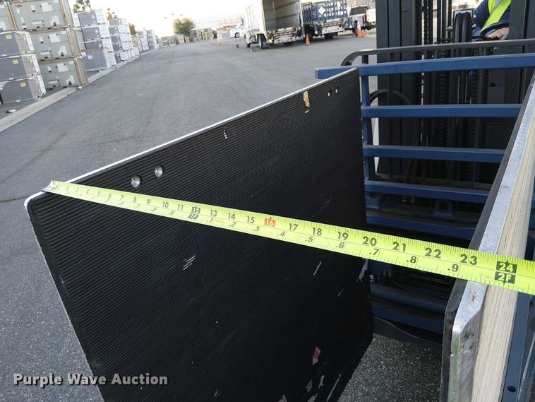 image for item EE5074 2019 UniCarriers CFS40 forklift