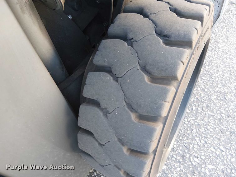 image for item EE5074 2019 UniCarriers CFS40 forklift