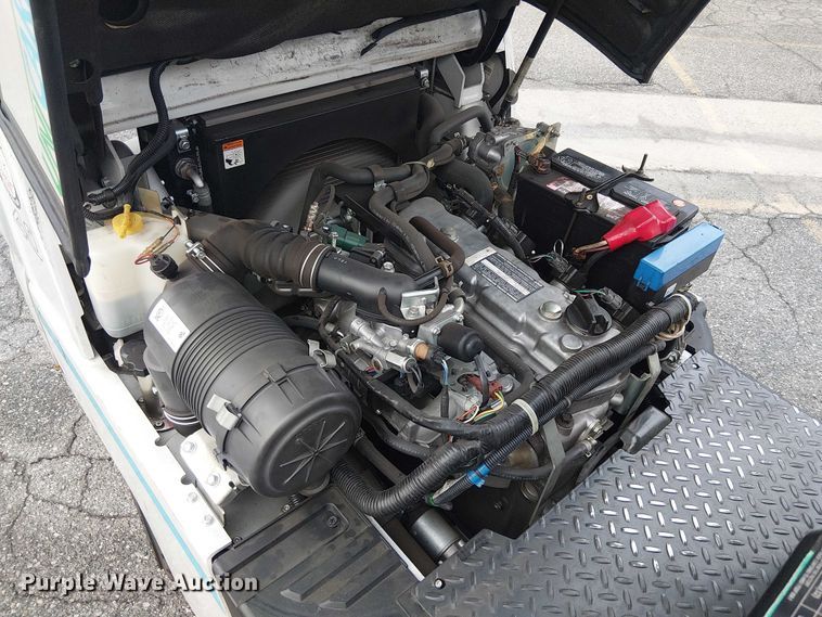 image for item EE5075 2017 UniCarriers CFS40 forklift