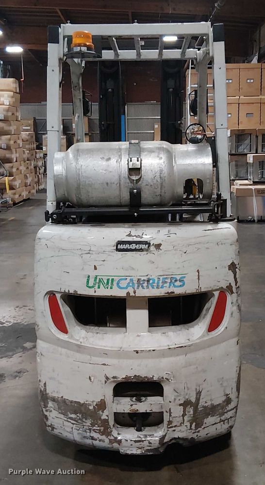 image for item EE5076 2016 UniCarriers CFS40 forklift