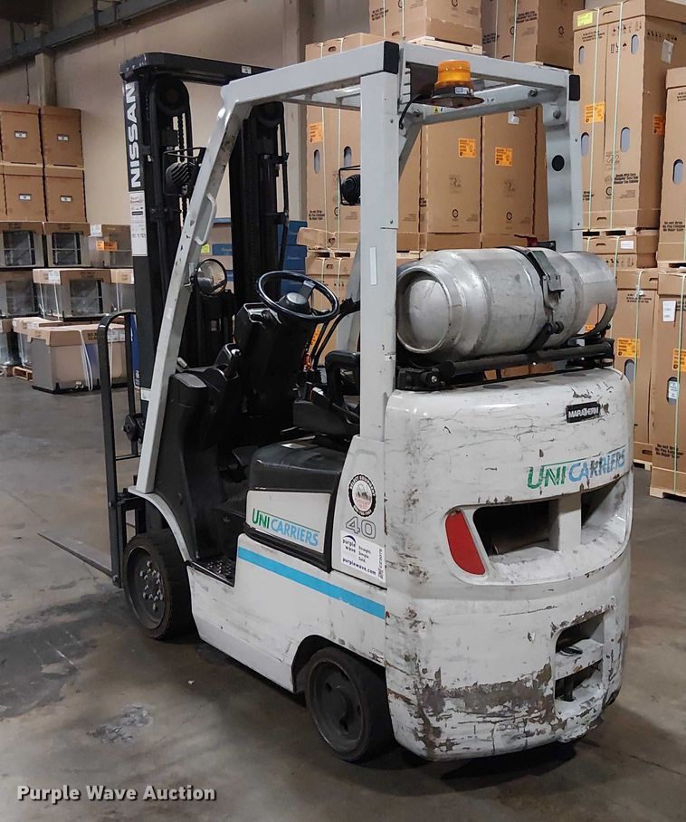 image for item EE5076 2016 UniCarriers CFS40 forklift