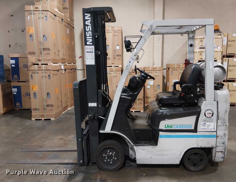 image for item EE5076 2016 UniCarriers CFS40 forklift