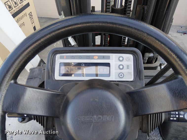 image for item EE5077 2017 UniCarriers CFS40 forklift