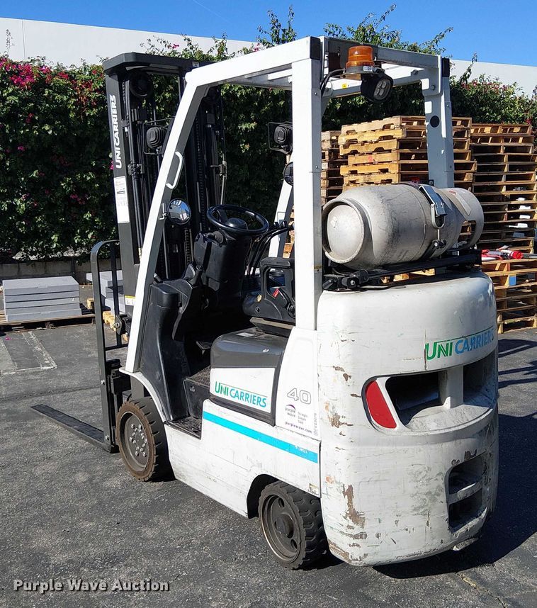 image for item EE5078 2017 UniCarriers CFS40 forklift
