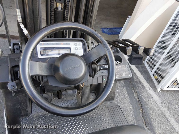 image for item EE5078 2017 UniCarriers CFS40 forklift