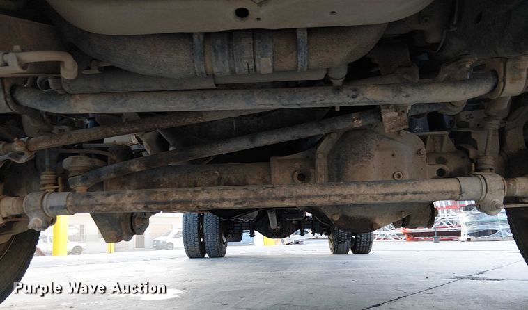 image for item EE5079 2016 Ford F550 flatbed truck