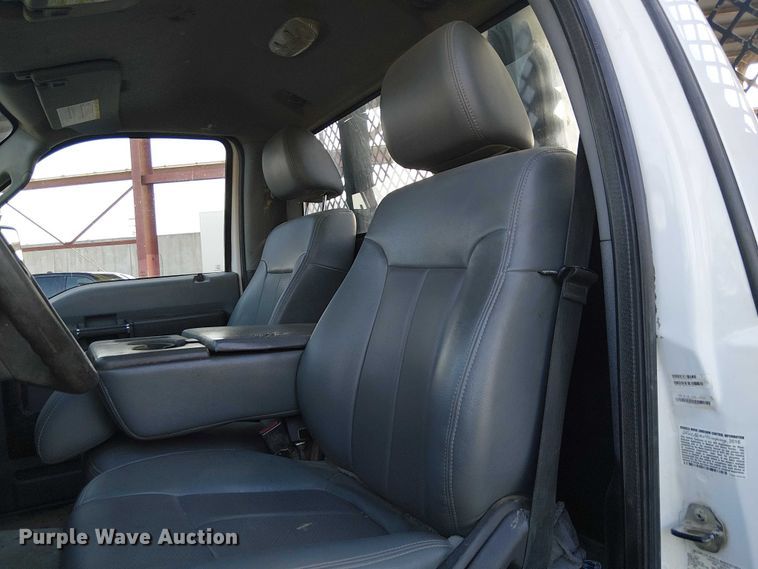 image for item EE5079 2016 Ford F550 flatbed truck