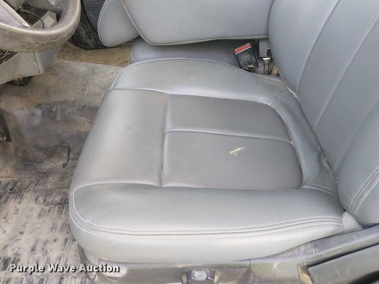 image for item EE5079 2016 Ford F550 flatbed truck