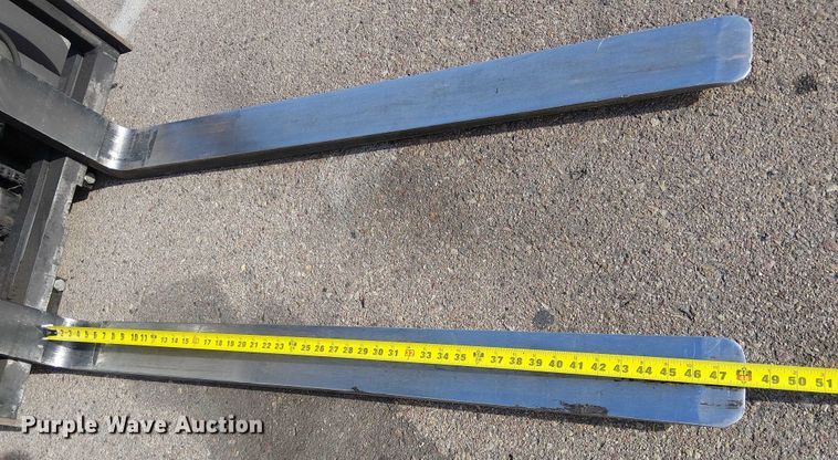 image for item EE5082 2016 UniCarriers CFS40 forklift