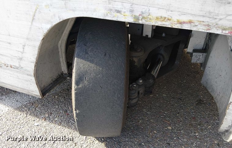 image for item EE5082 2016 UniCarriers CFS40 forklift