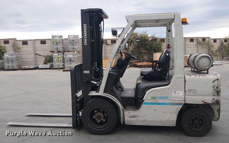 image for item EE5086 2016 UniCarriers PF70 forklift