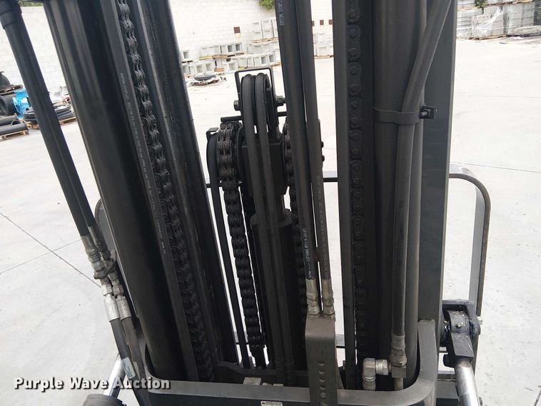 image for item EE5086 2016 UniCarriers PF70 forklift