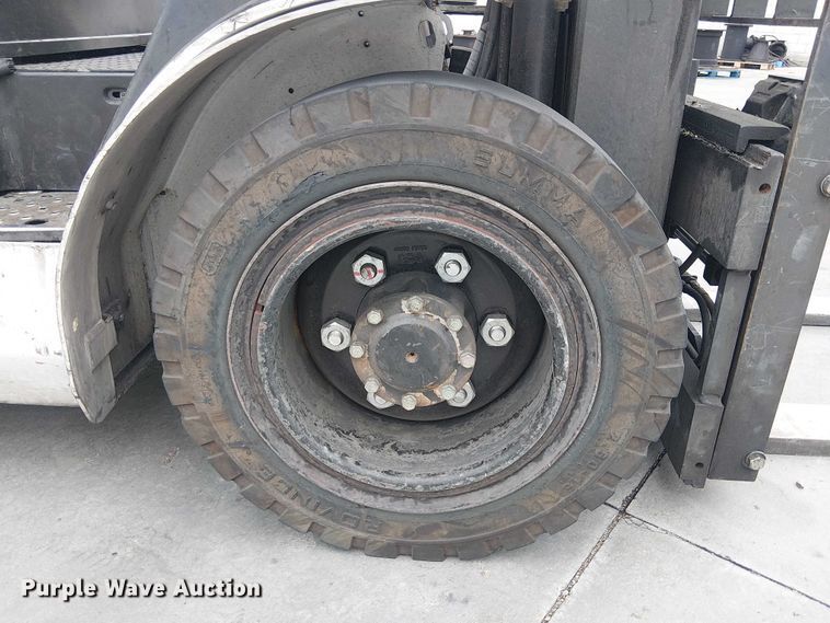 image for item EE5086 2016 UniCarriers PF70 forklift