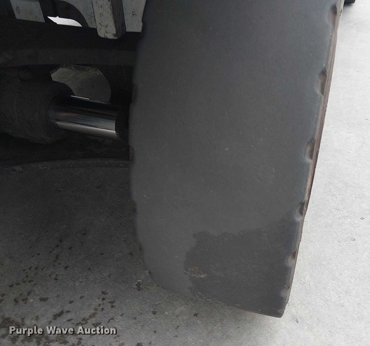 image for item EE5086 2016 UniCarriers PF70 forklift