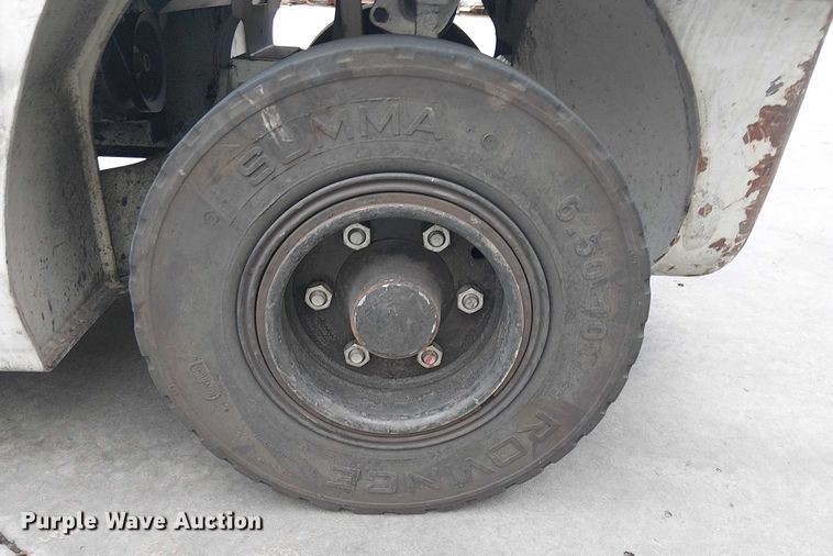 image for item EE5086 2016 UniCarriers PF70 forklift