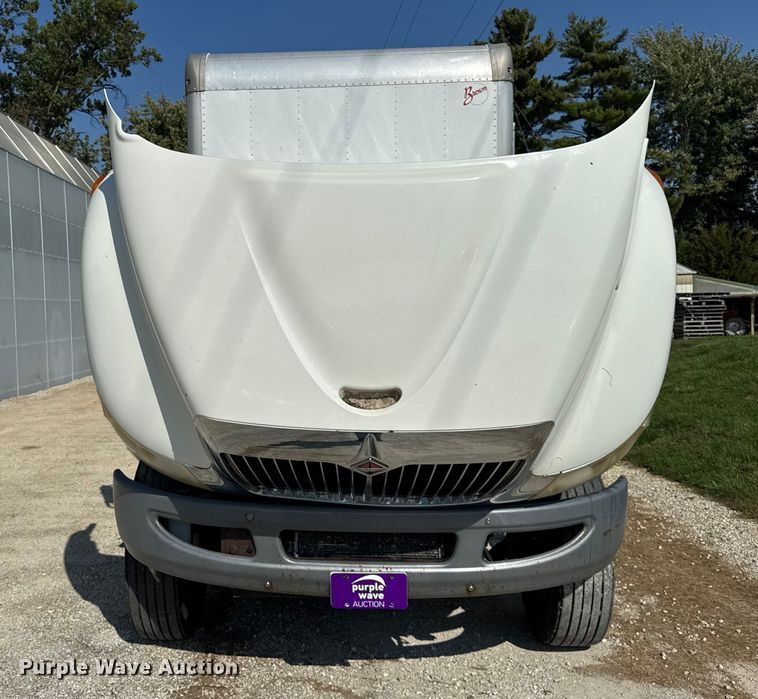 image for item EF2244 2013 International 4300 box truck