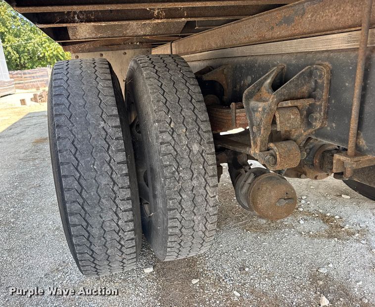 image for item EF2244 2013 International 4300 box truck