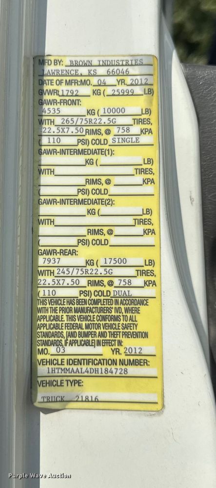 image for item EF2244 2013 International 4300 box truck