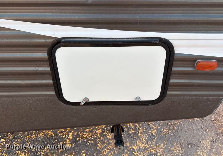 image for item EF6235 2019 Avenger Forest River camper