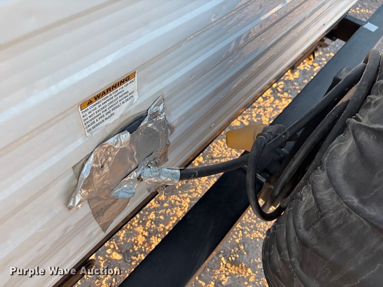 image for item EF6235 2019 Avenger Forest River camper