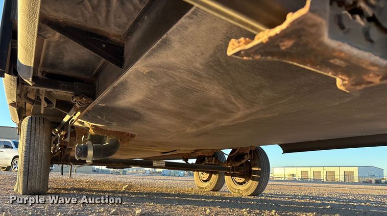 image for item EF6235 2019 Avenger Forest River camper